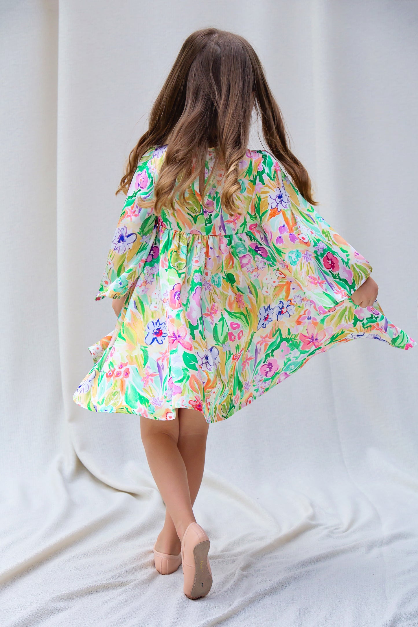 AMELIA WATER PAINT FLORAL